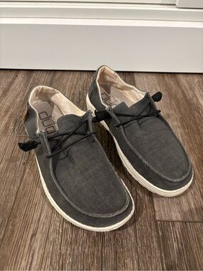 Hey Dude Wendy Chambray Canvas Slip-On Shoes size women’s 7